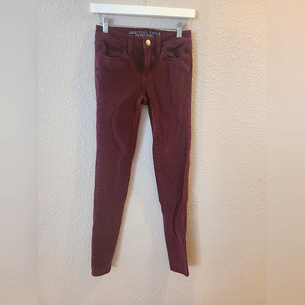 American Eagle Jeggings Burgendy